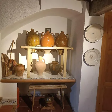 Roc Dom wakacyjny Cálig