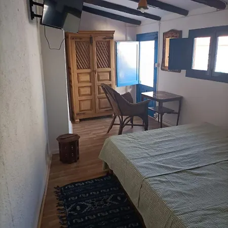 Roc Dom wakacyjny Cálig